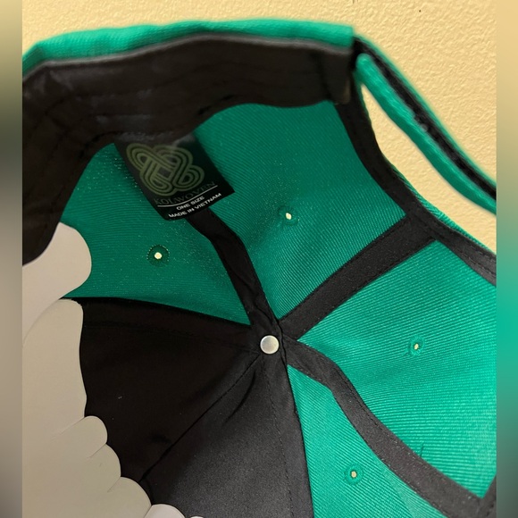 Irish Baseball Cap with White Shamrock NWT - Picture 4 of 6